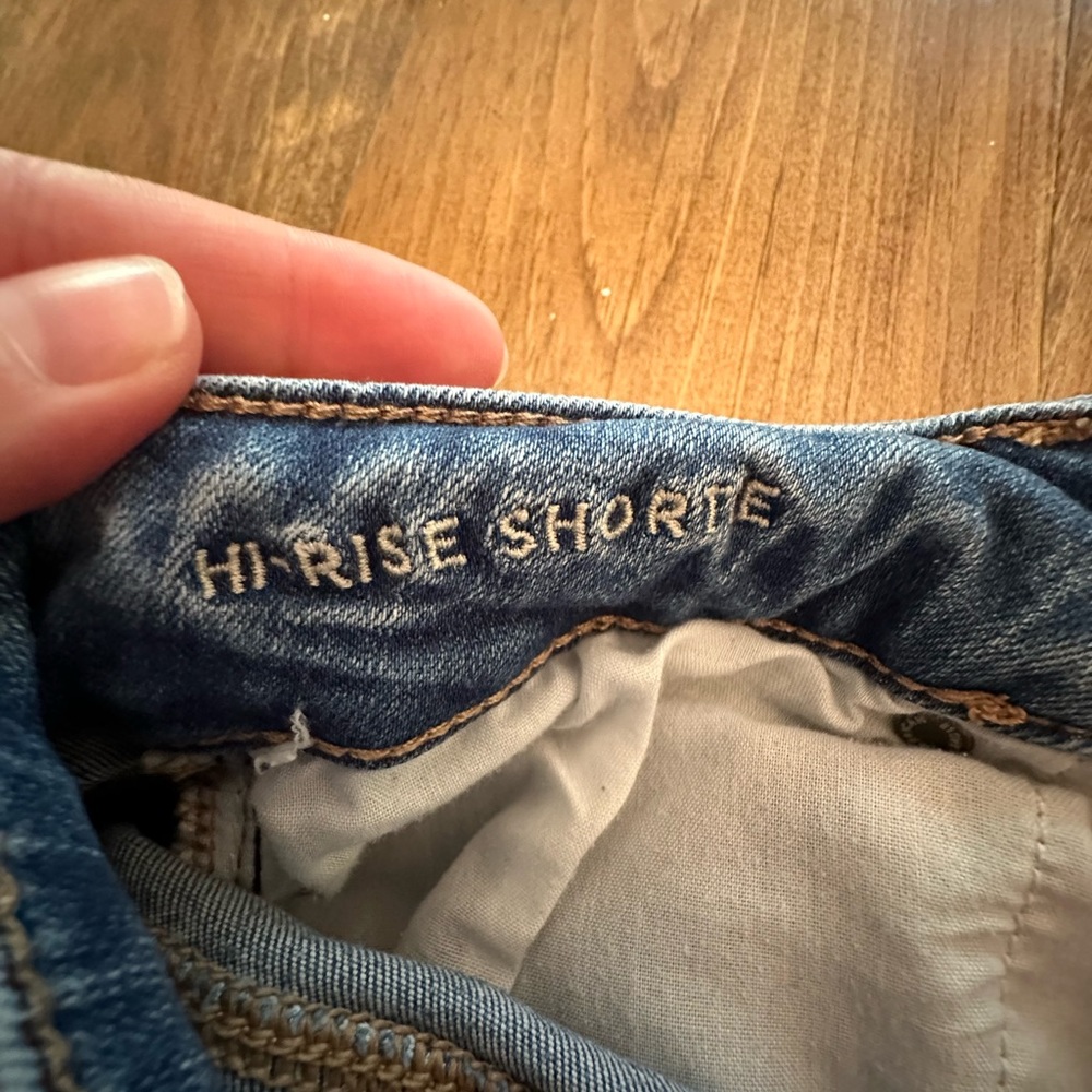 American Eagle High Rise Shortie Jean Shorts - Picture 3 of 4